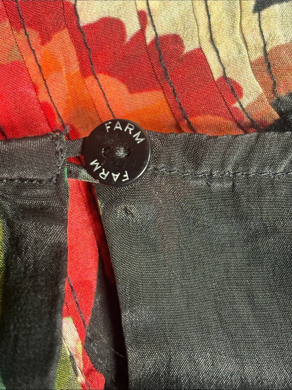 Farm Rio Midnight Macaw Fiesta Black Blouse - Picture 10 of 10